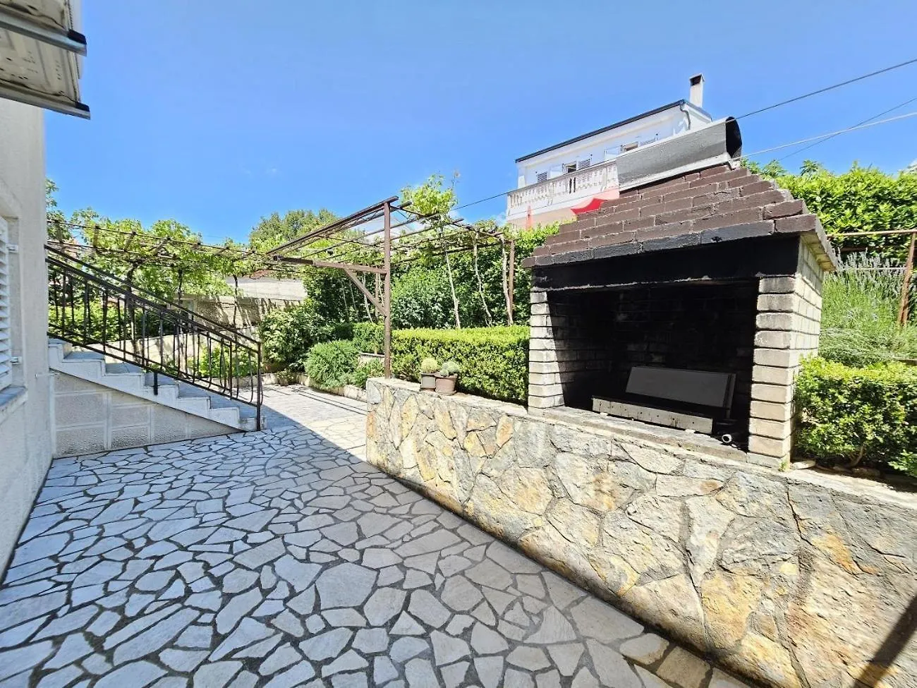 Leo Room 1 Nv - Room For 2 Persons With Bathroom And Balcony Novi Vinodolski Croatia